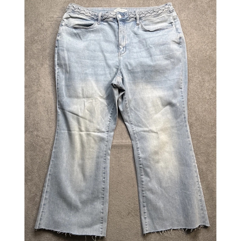 Judy Blue Women's 20W Wide Leg Cropped Jeans Light Wash Stretch Denim‎
